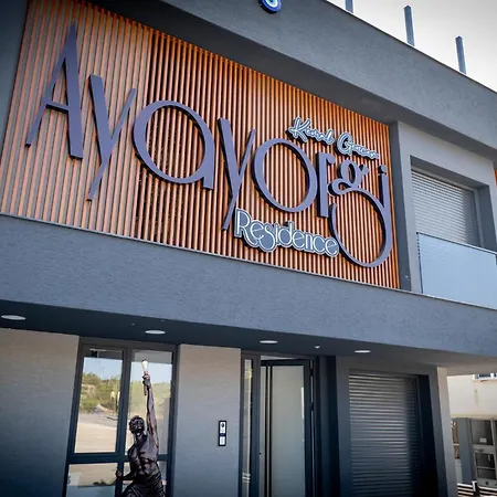Ayayorgi Cesme, 2-1 Suit Apartman